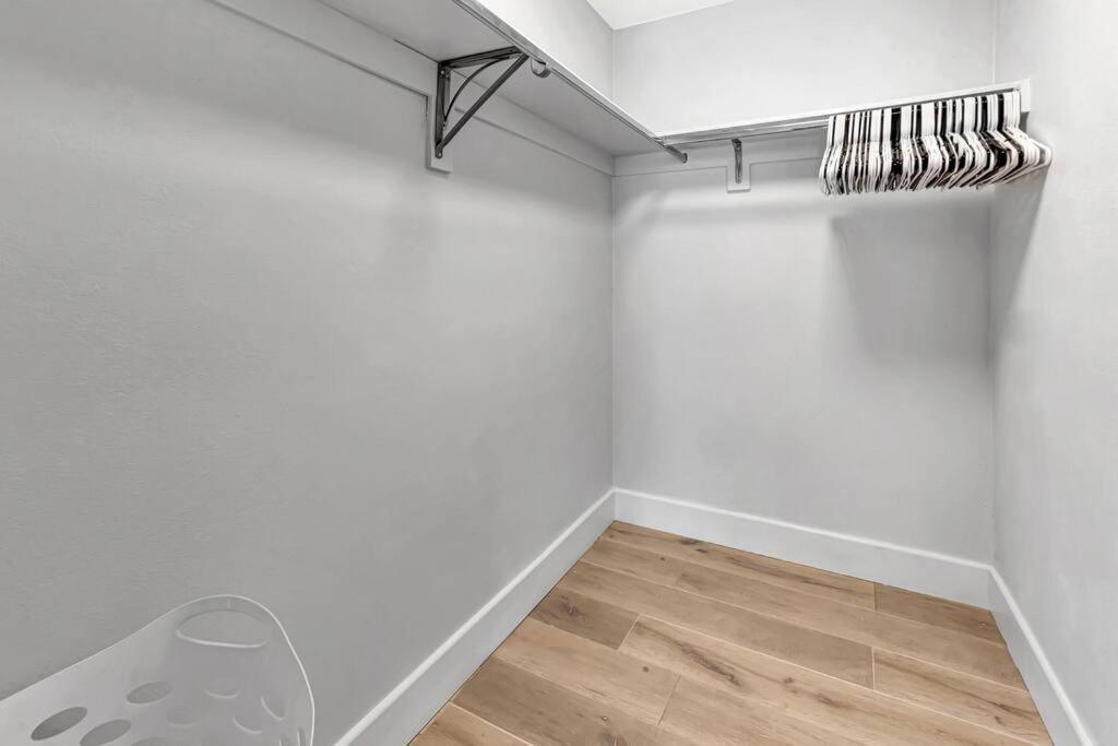 Huntington Beach, Ac, Pool, Hot Tub, Detached Office, Close To Beach, Outside Entertaining Area Exterior foto